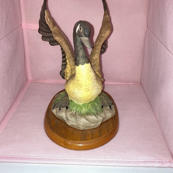 VTG Figurine Hand Painted Bisque Porcelain Duck - Picture 5 of 7